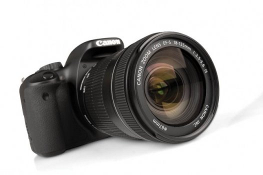 Canon EOS 550D & 18-135mm Kit