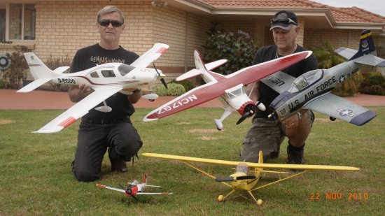 Joe Baker and George Tadd (left to right) with the winning planes
