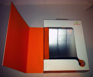 Choiix Wave Stand Box Front