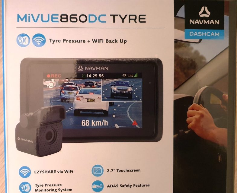 Navman MIVUE860 DC TYRE – a Dashcam that Keeps a Constant Check on your Tyres