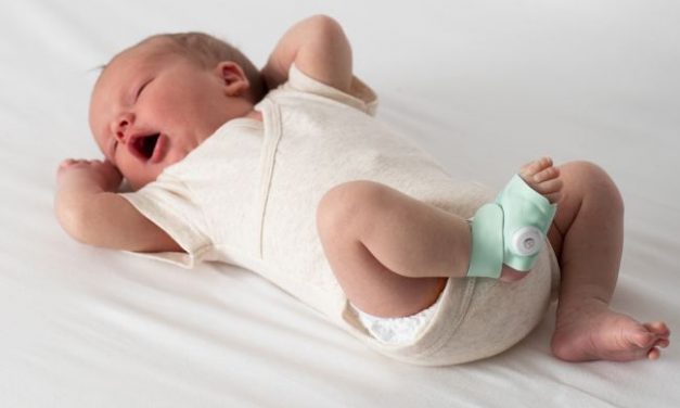Owlet Smart Sock V3 – keeping watch over your precious babies