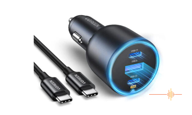 The ultimate on-to-move convenience with the Ugreen 130W USB C Car Charger